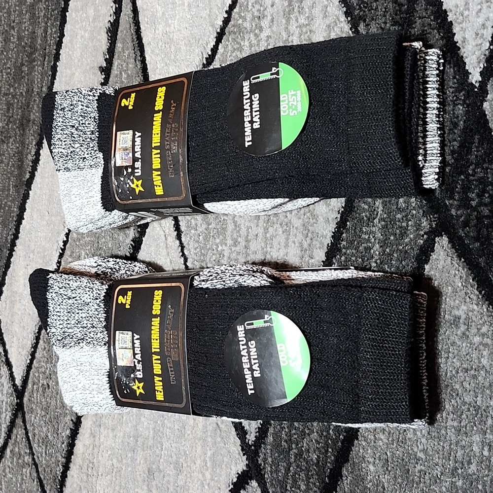 US ARMY HEAVY DUTY THERMAL COLD TEMP. RATING MEMORY-KNIT SOCKS